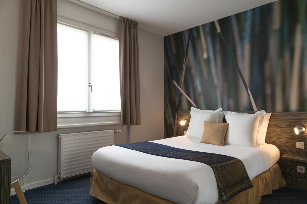 The Originals City, Hotel Dau Ly, Lyon Est Bron Exterior foto